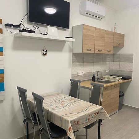 BalatonboglárMakvirag Apartmanアパートメント エクステリア 写真